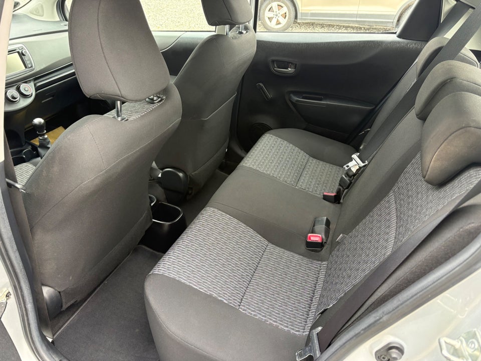 Toyota Yaris 1,3 VVT-i T2 Touch 5d