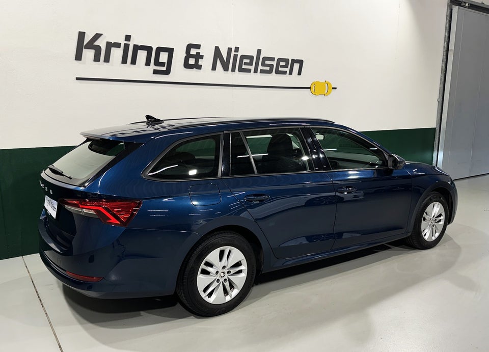 Skoda Octavia 2,0 TDi 115 Ambition Combi 5d