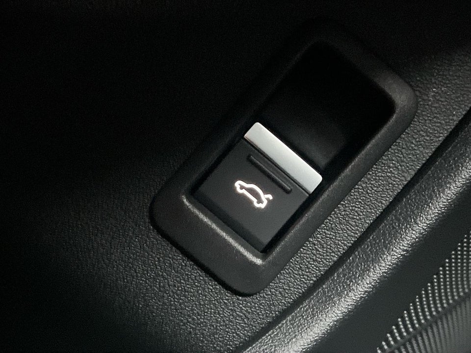 Audi Q4 e-tron 50 Attitude quattro 5d