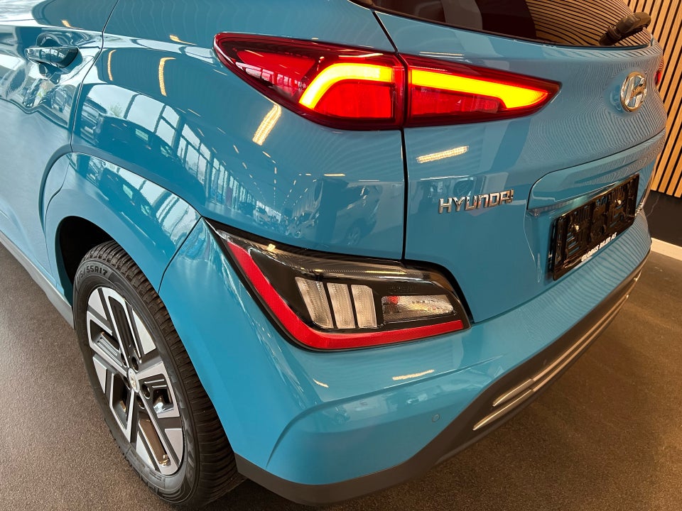 Hyundai Kona 64 EV Premium 5d