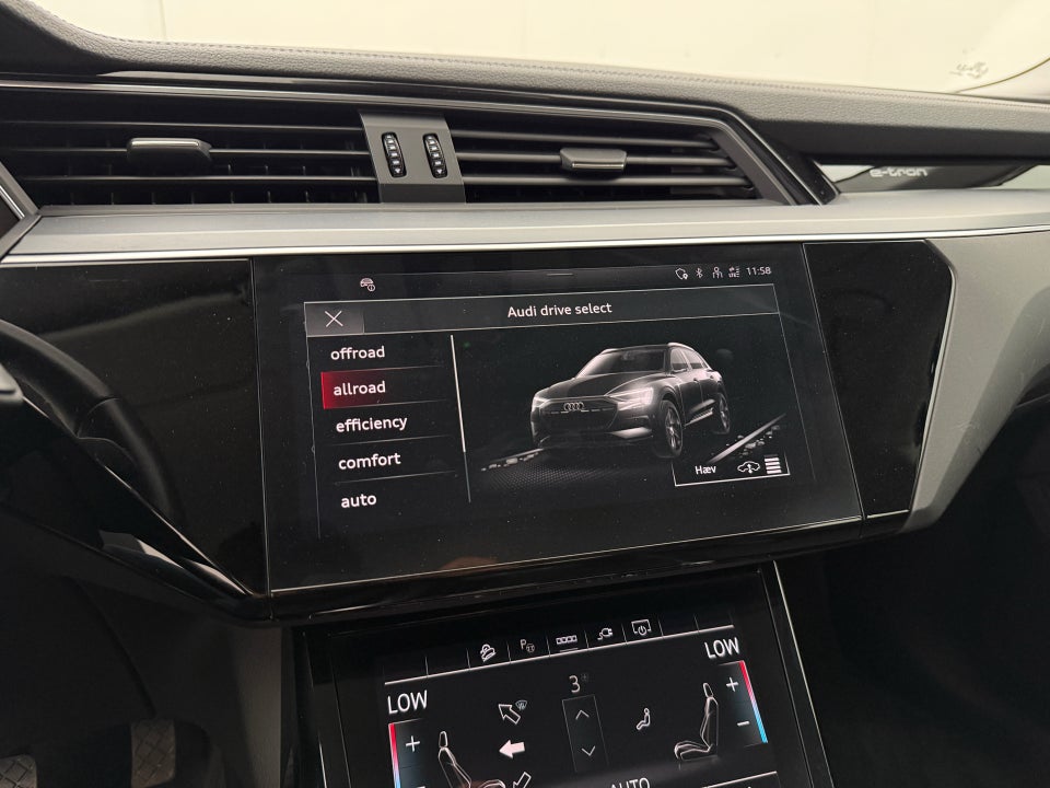Audi e-tron 55 quattro 5d