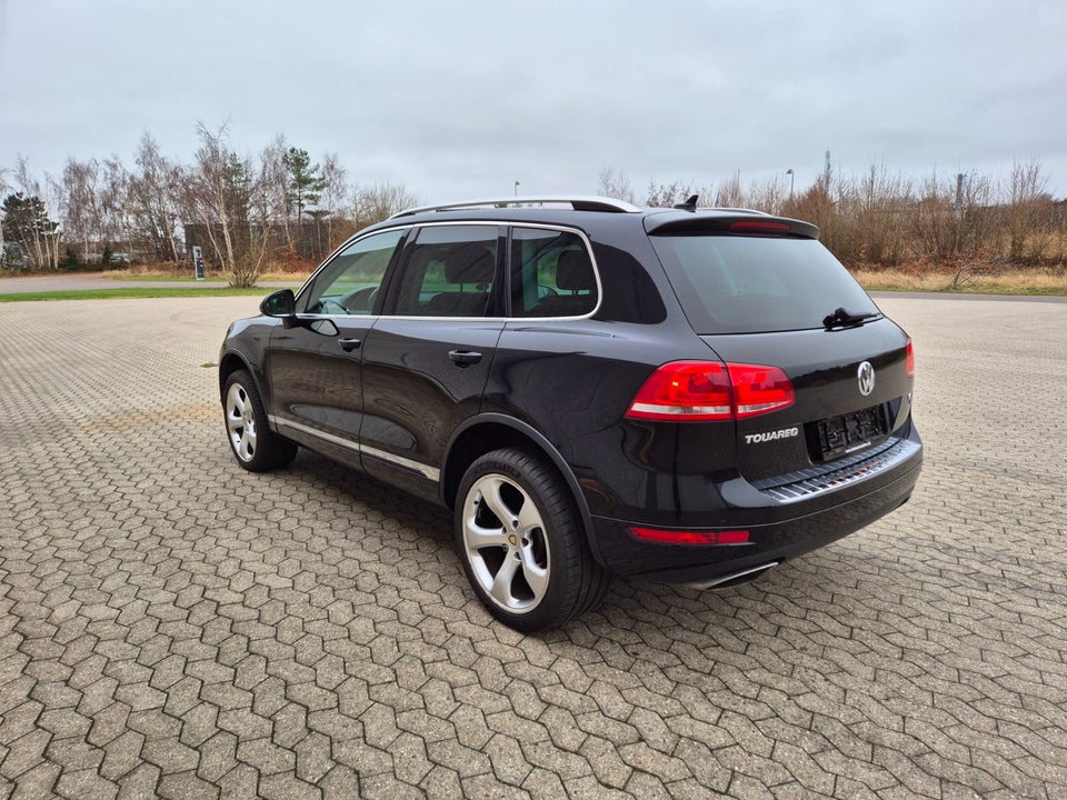 VW Touareg 3,0 V6 TDi Tiptr. 4Motion BMT 5d