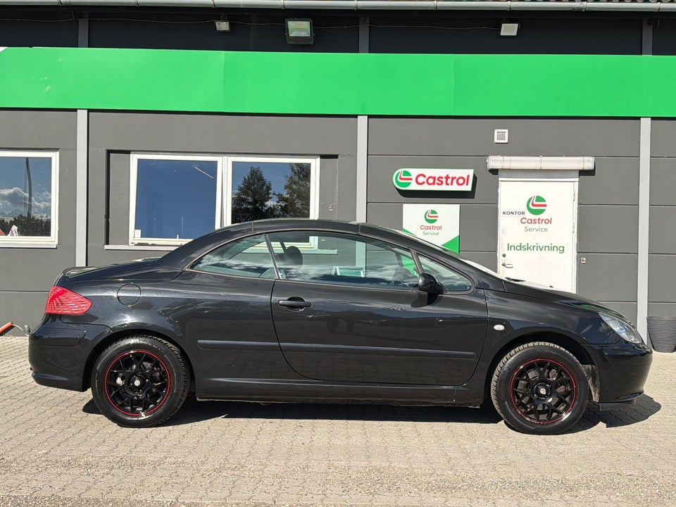 Peugeot 307 2,0 16V CC 2d