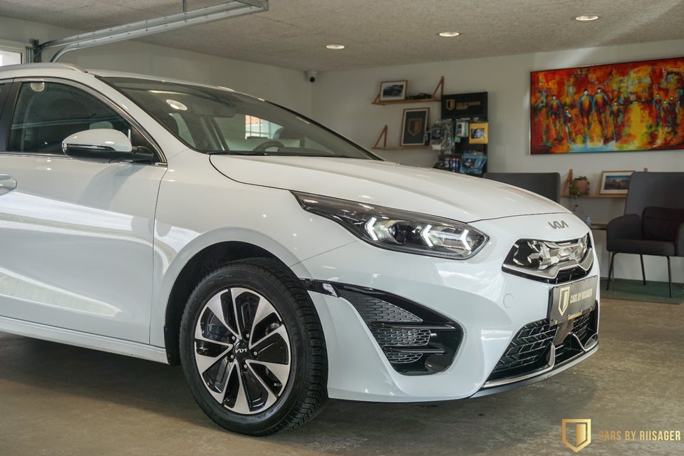 Kia Ceed 1,6 PHEV Prestige SW DCT 5d