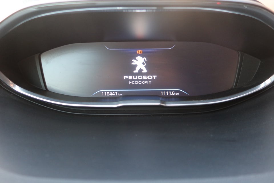 Peugeot 3008 1,2 e-THP 130 Allure EAT6 5d