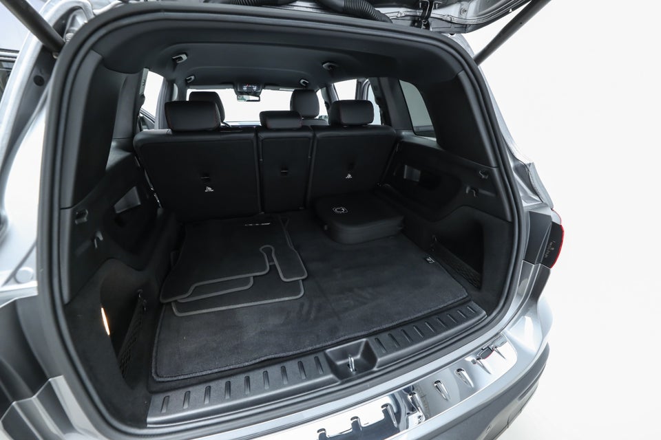 Mercedes EQB350 AMG Line 4Matic 5d