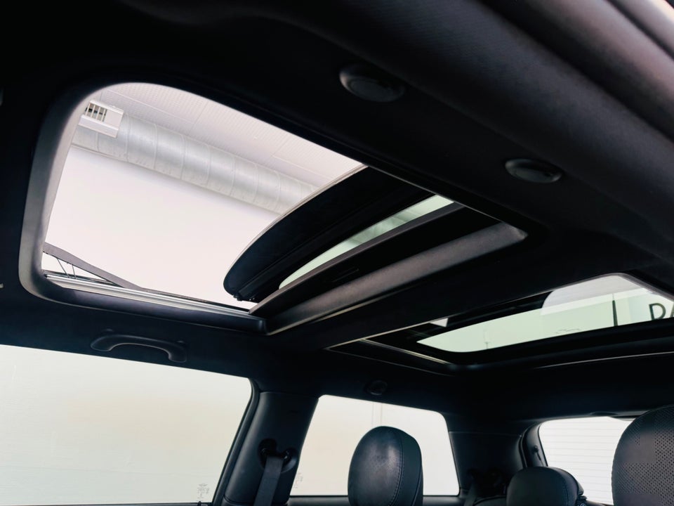 MINI Cooper SE Mosaert Edition 3d