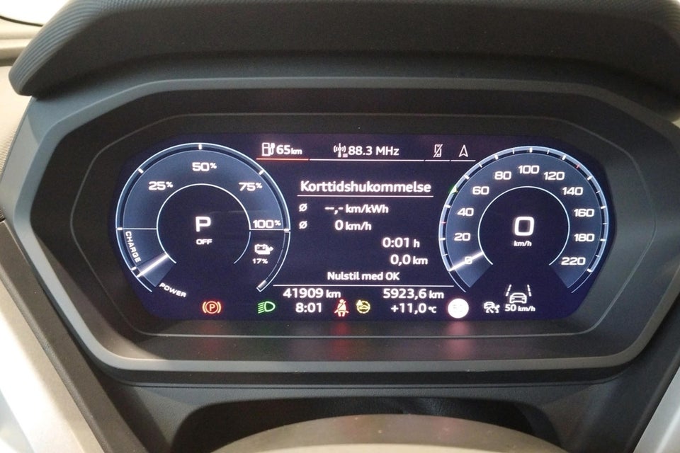 Audi Q4 e-tron 45 Progress 5d