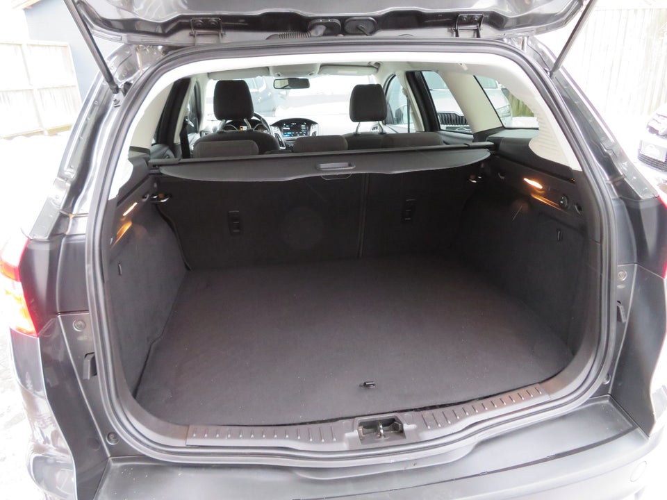 Ford Focus 1,0 SCTi 125 Titanium stc. 5d