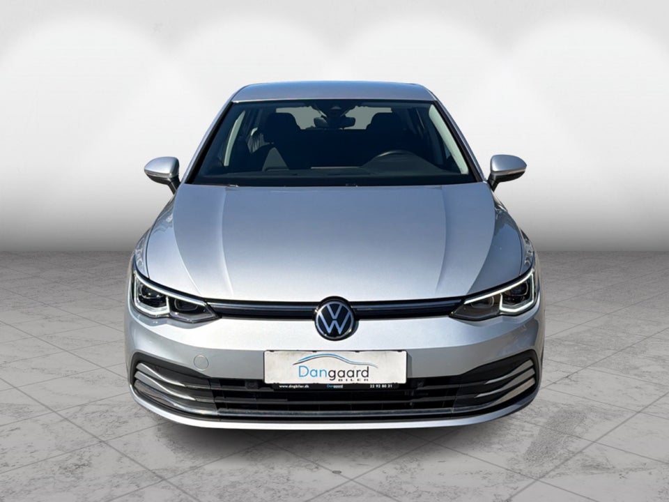 VW Golf VIII 1,4 eHybrid DSG 5d