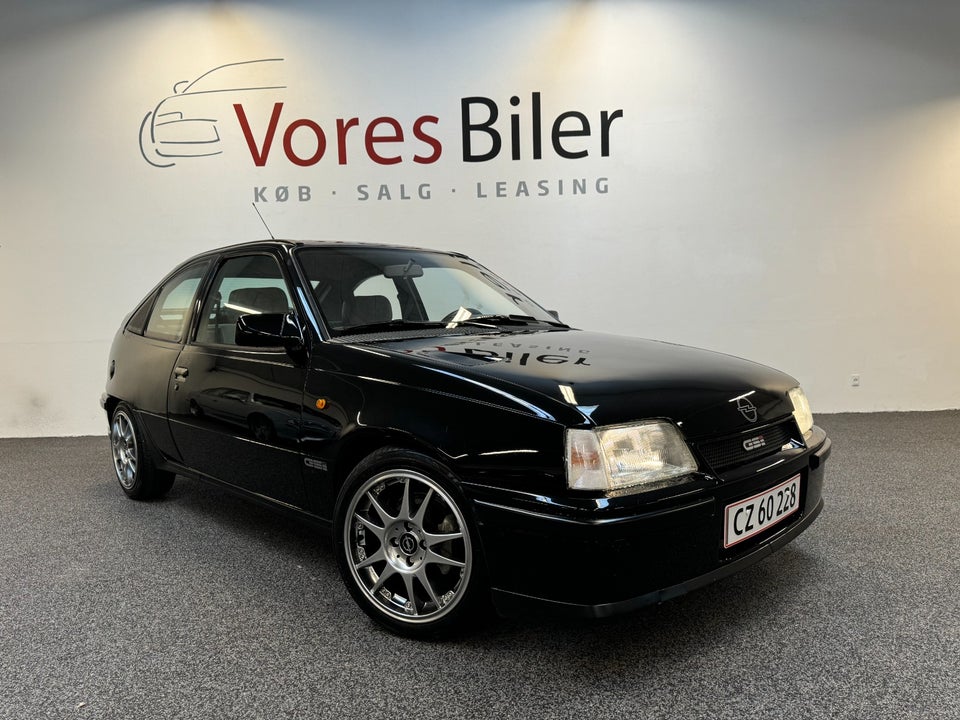 Opel Kadett 1,8 GSi 3d