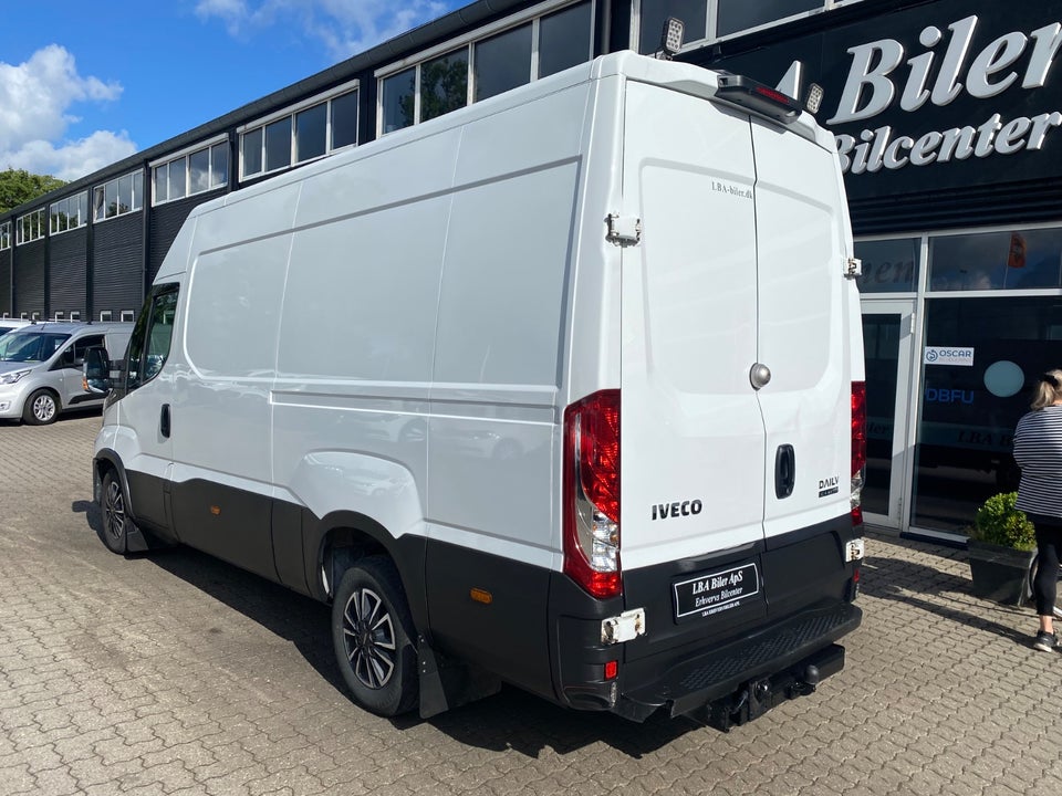 Iveco Daily 3,0 35S18 12m³ Van AG8