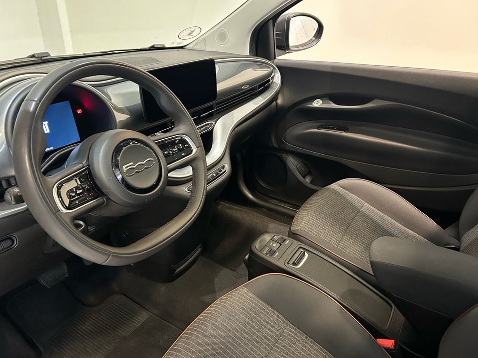 Fiat 500e 42 Icon 3d