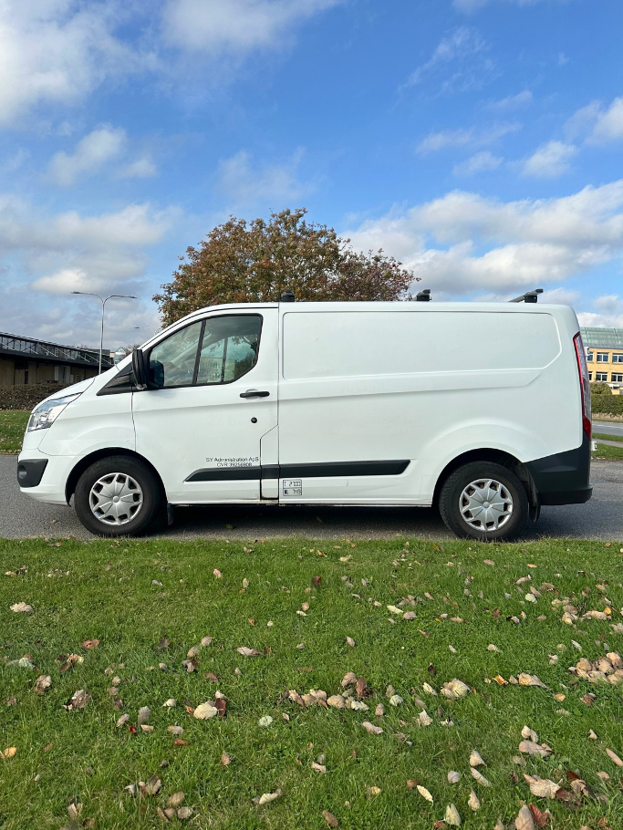 Ford Transit Custom 270S 2,2 TDCi 125 Trend Van 5d