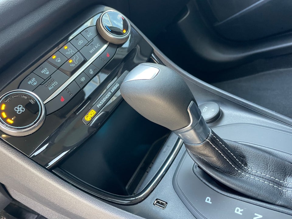 Ford Puma 1,0 EcoBoost mHEV Titanium DCT 5d