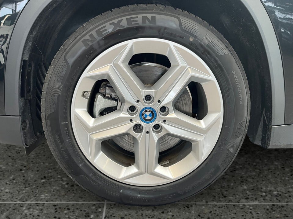 BMW iX1 xDrive30 M-Sport 5d