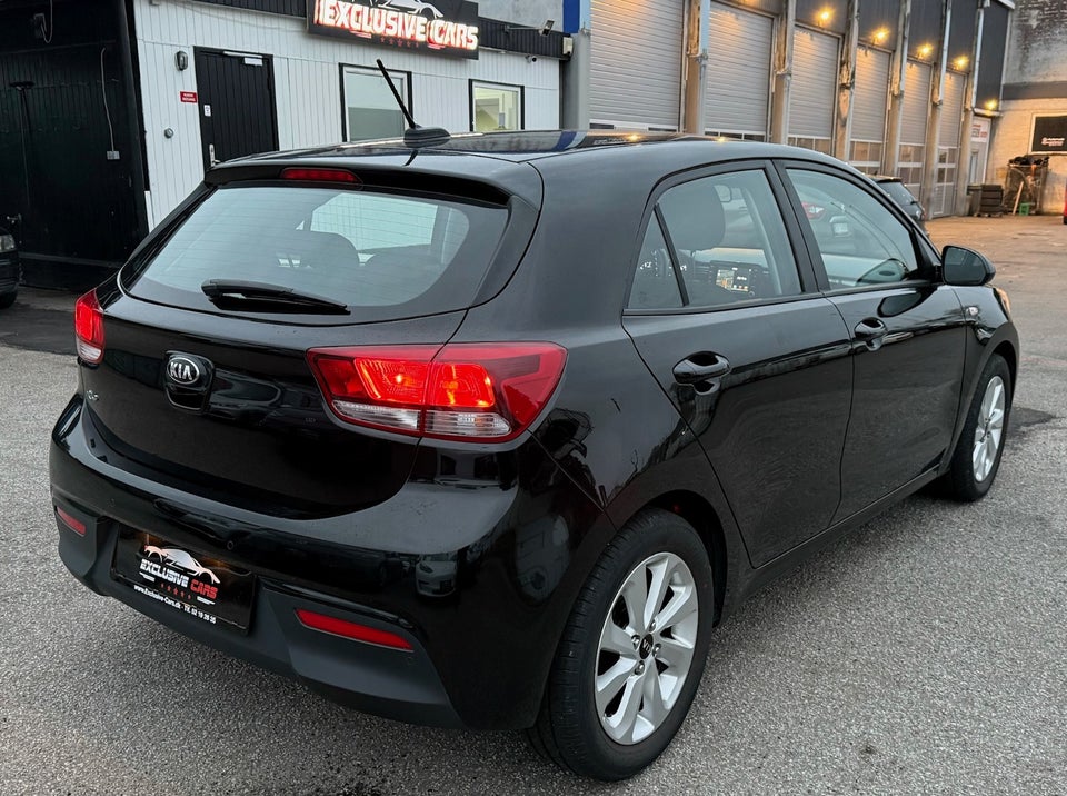 Kia Rio 1,2 CVVT Premium 5d