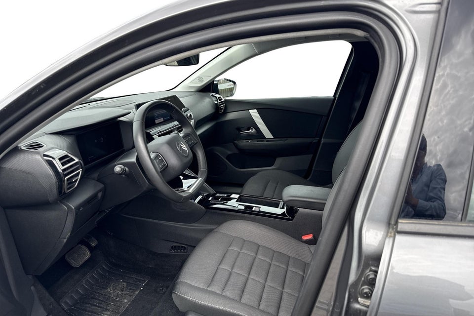 Citroën ë-C4 X 54 Plus 4d