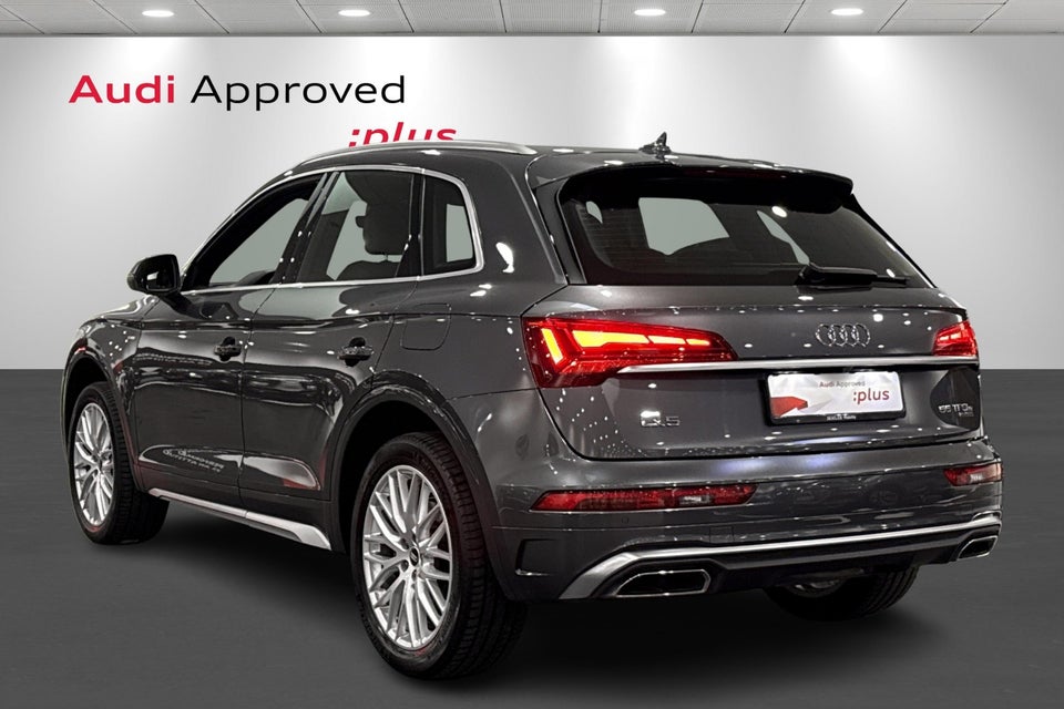 Audi Q5 55 TFSi e S-line quattro S-tr. 5d