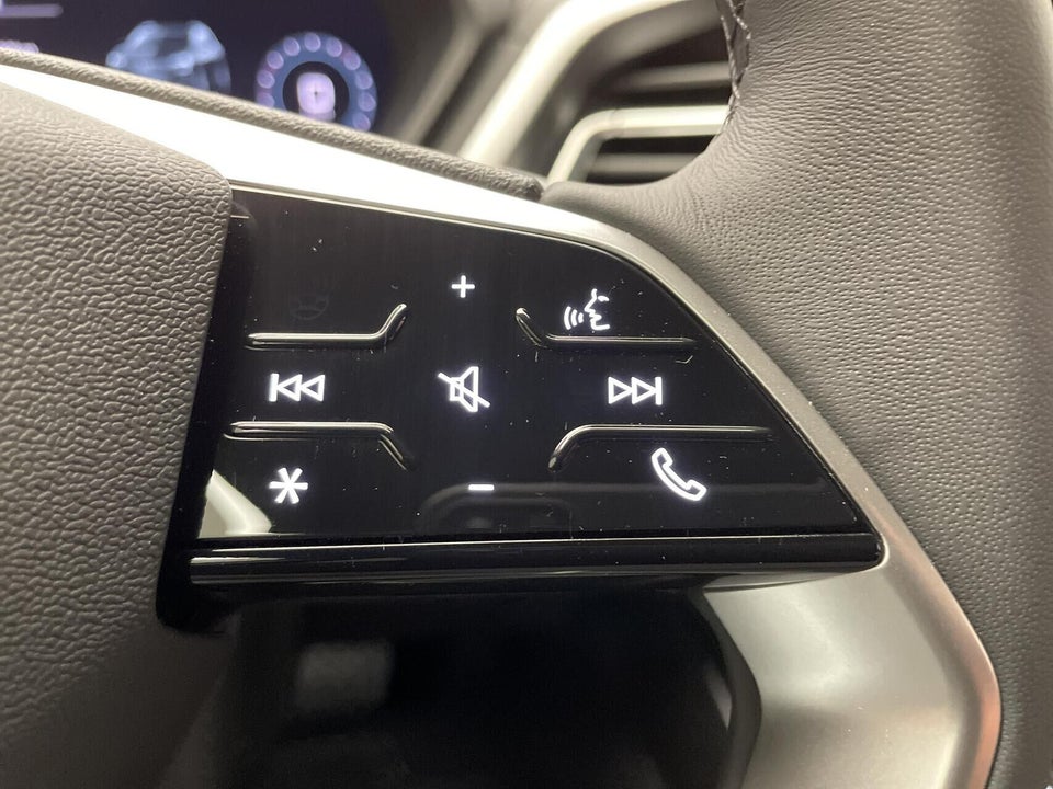 Audi Q4 e-tron 45 Progress quattro 5d