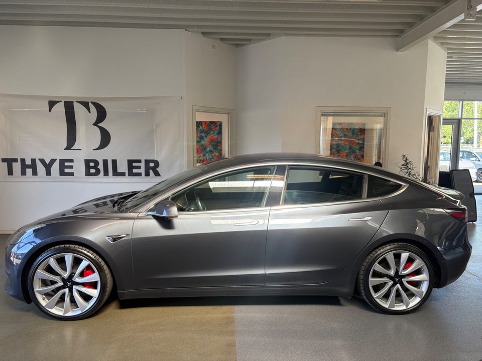 Tesla Model 3 Performance AWD 4d