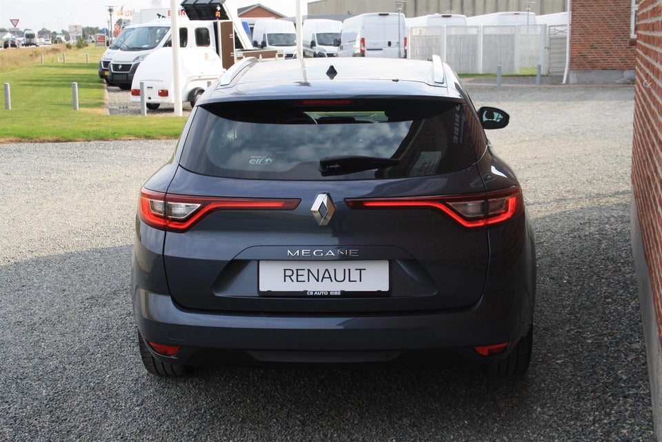 Renault Megane IV 1,5 dCi 110 Zen Sport Tourer EDC 5d