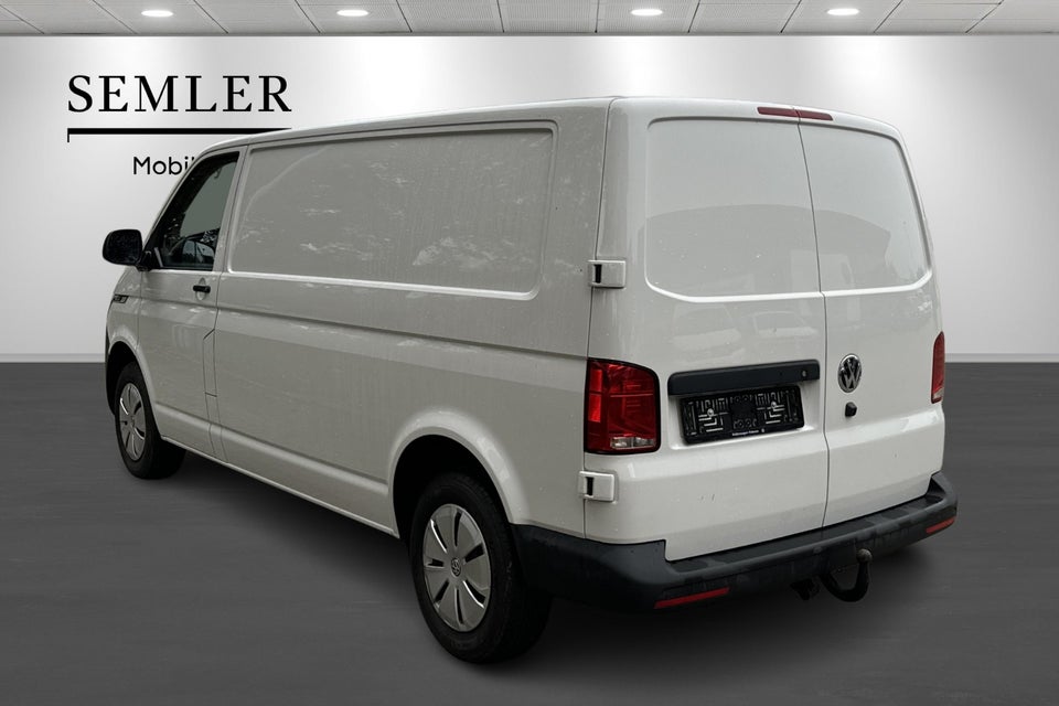 VW Transporter 2,0 TDi 110 Kassevogn lang