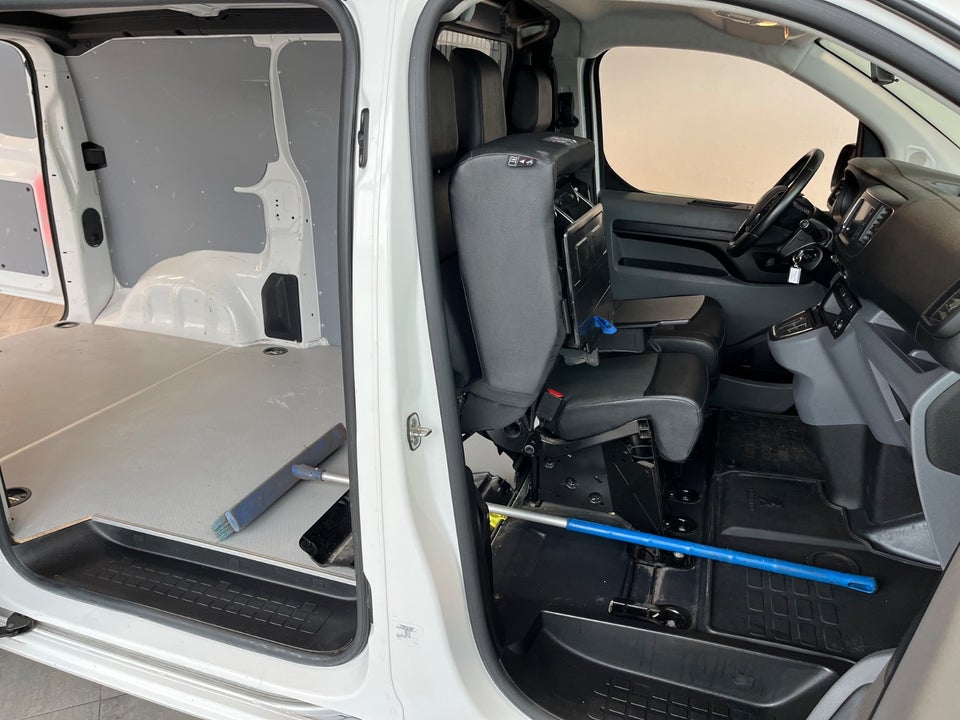 Peugeot e-Expert 50 L2 Premium Van