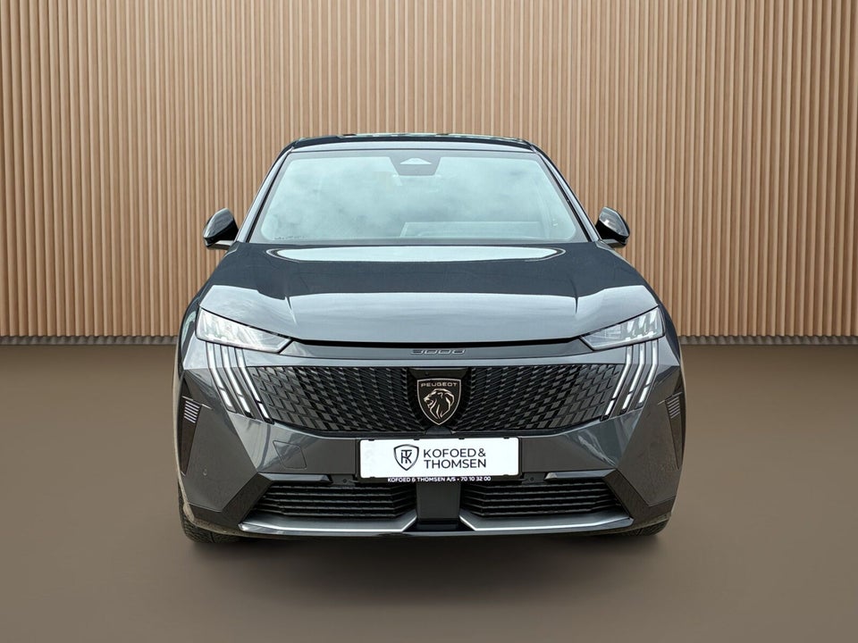 Peugeot e-3008 77 GT 5d