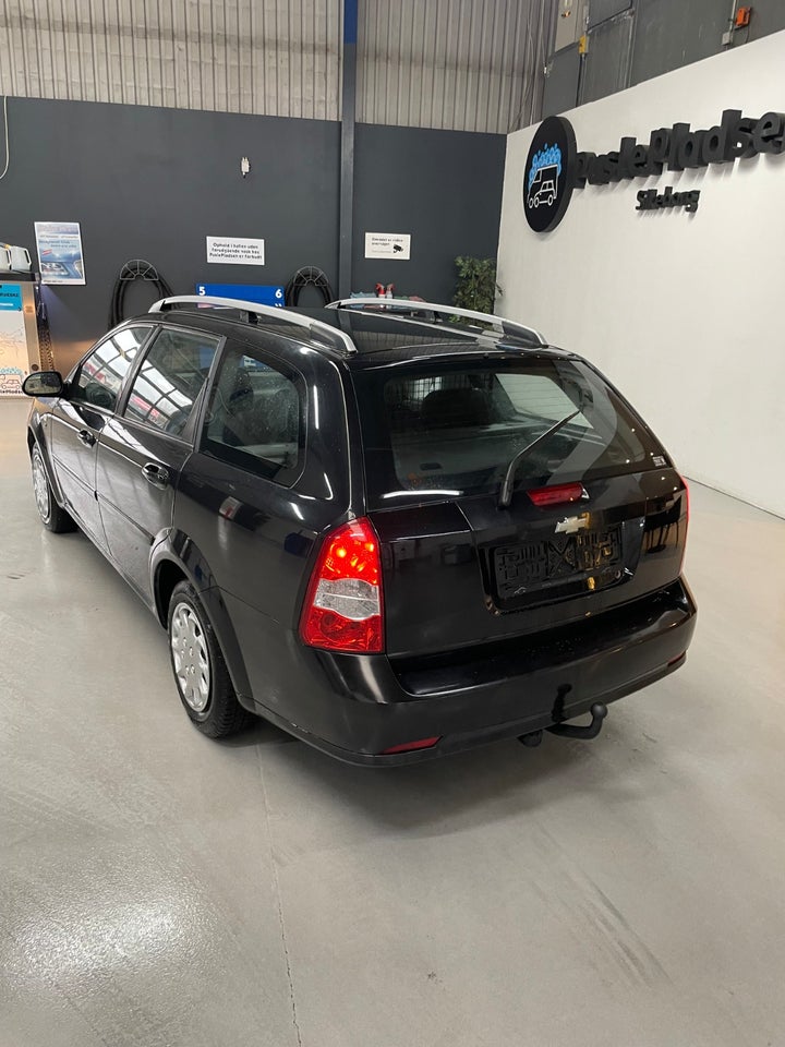 Chevrolet Nubira 1,6 Classic stc. 5d