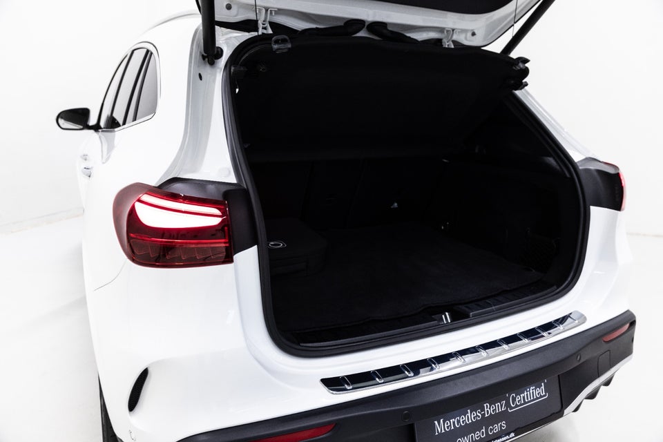 Mercedes EQA350 AMG Advance Plus 4Matic 5d