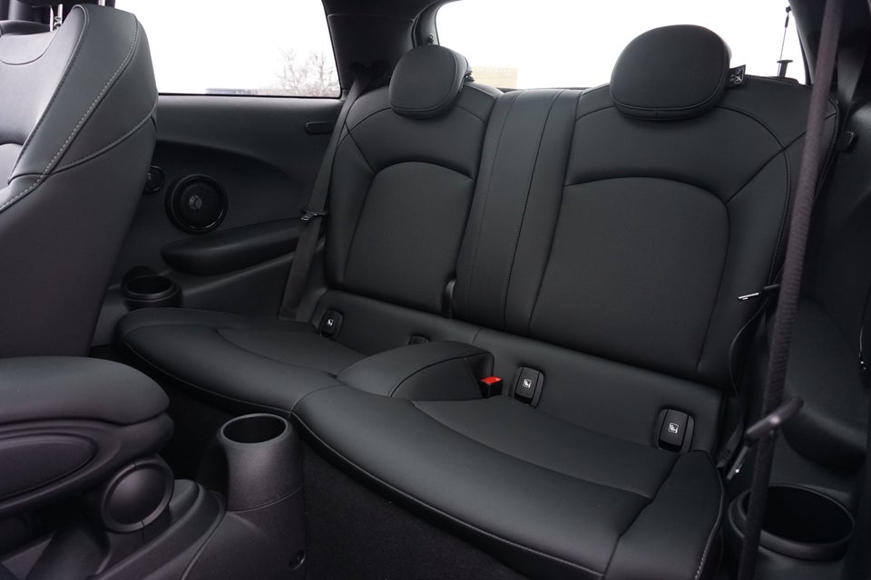 MINI Cooper SE Edition Premium Plus 3d