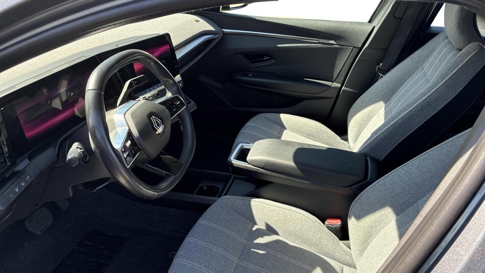 Renault Megane E-Tech 40 Equilibre 5d