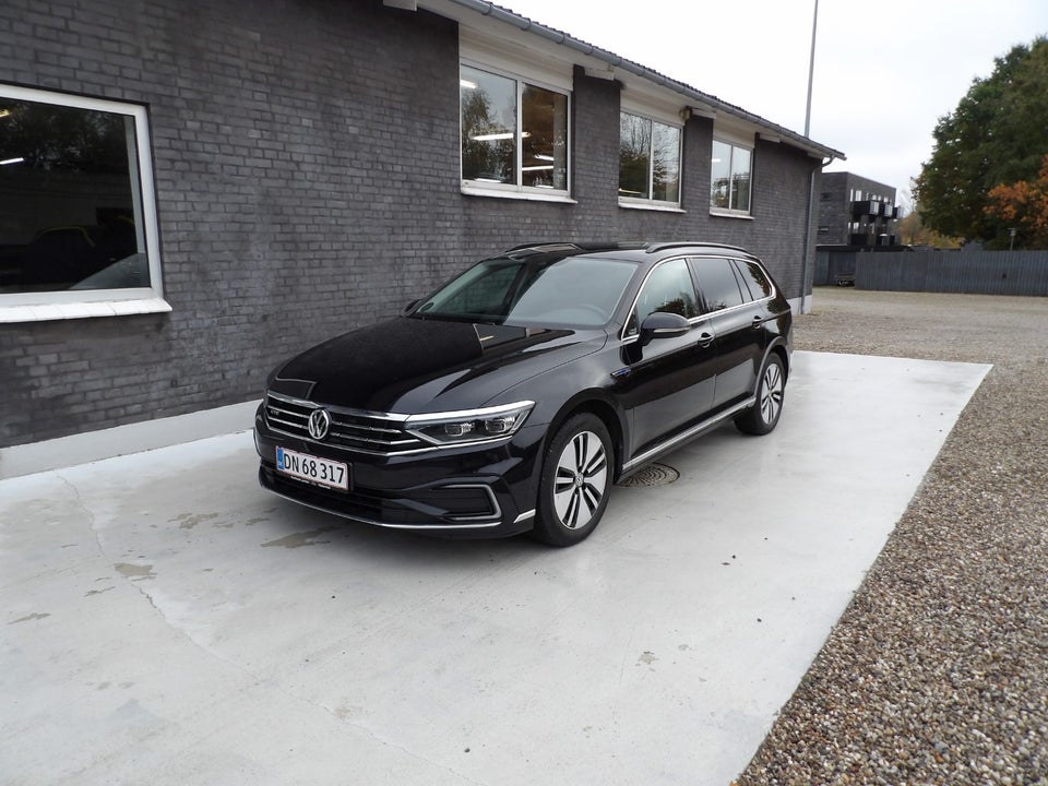 VW Passat 1,4 GTE Variant DSG 5d