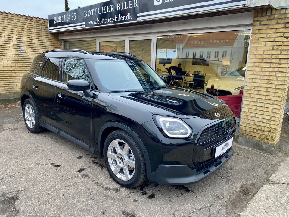 MINI Countryman E Classic Trim M 5d