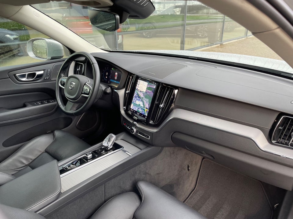 Volvo XC60 2,0 T8 ReCharge Inscription aut. AWD 5d