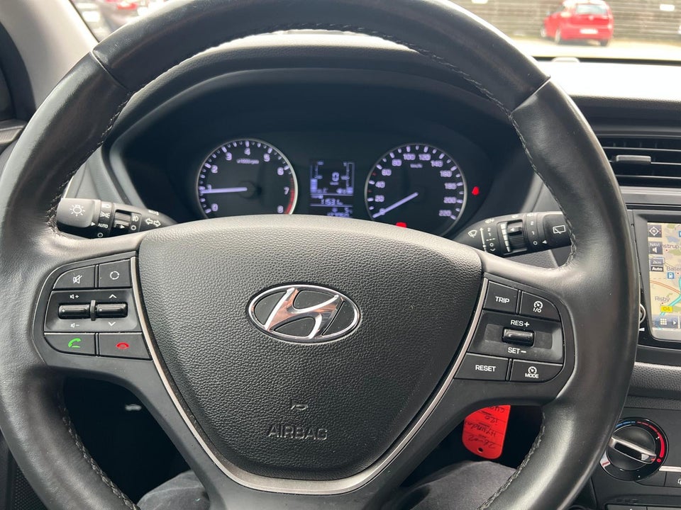 Hyundai i20 1,0 T-GDi Vision 5d