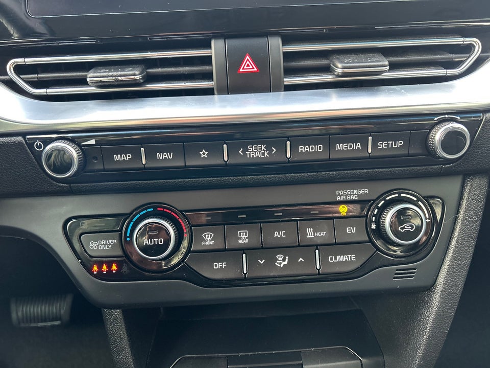 Kia e-Niro 64 Advance 5d