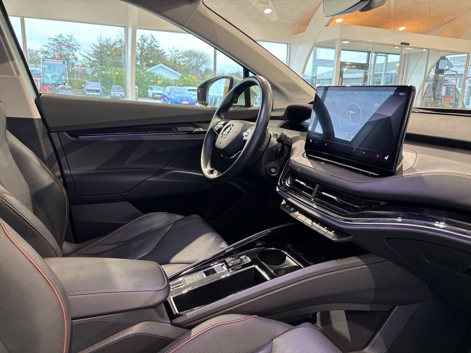 Skoda Enyaq 80 iV Suite 5d