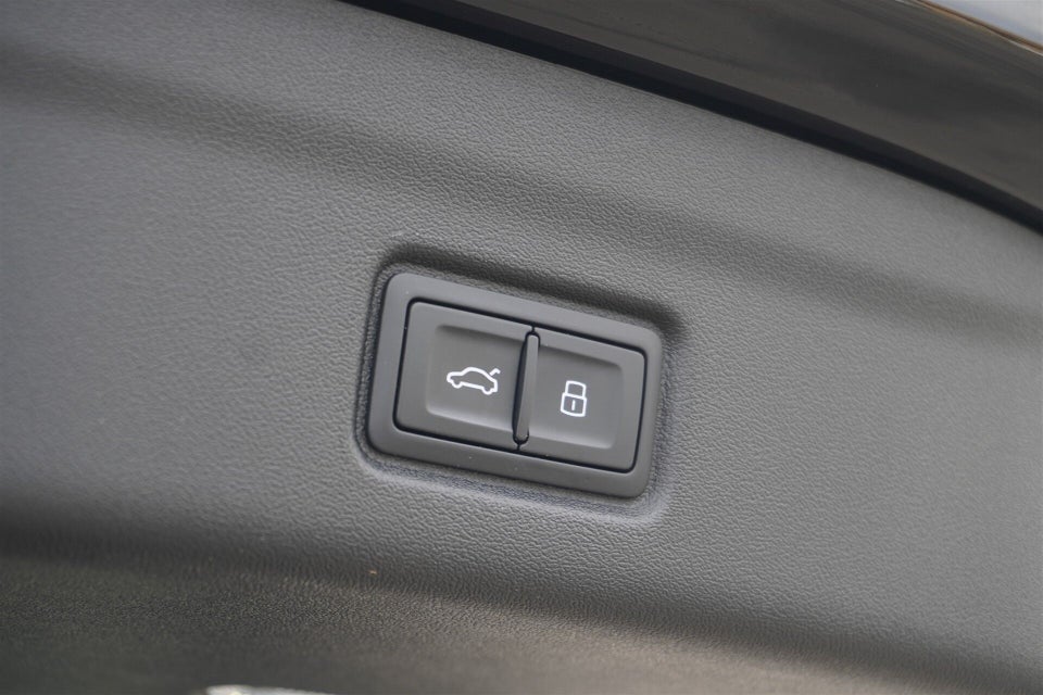 Audi Q6 e-tron Progress plus performance 5d