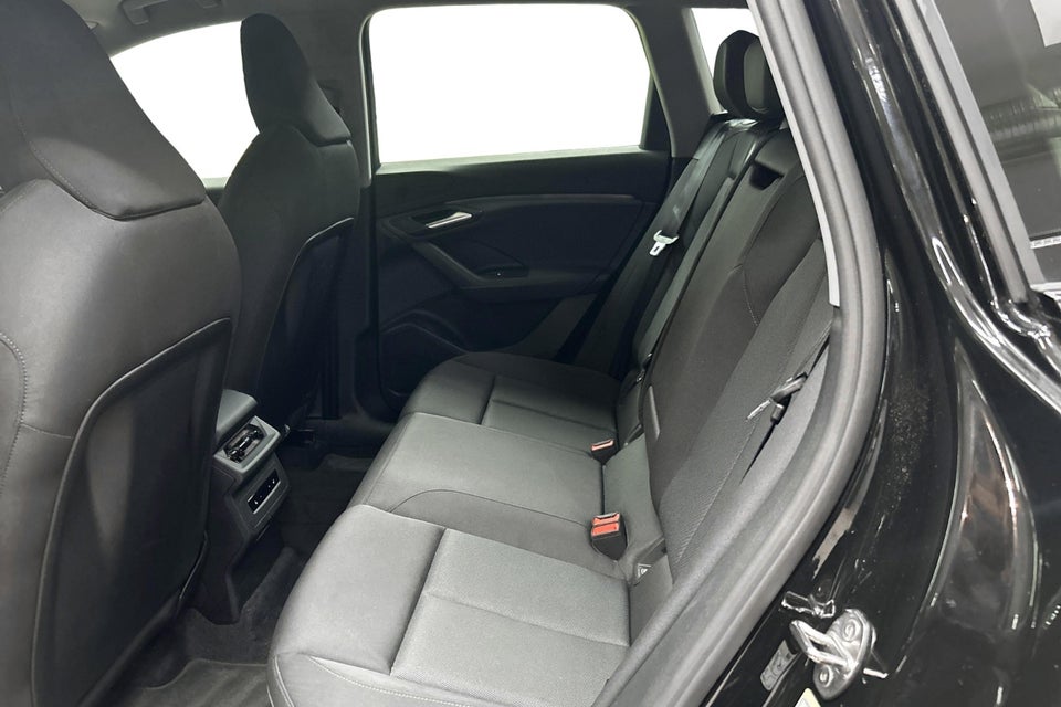 Audi Q6 e-tron Progress plus quattro 5d