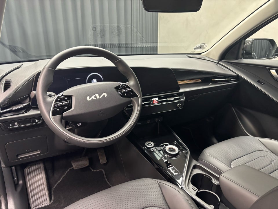Kia Niro 64 EV Prestige 5d