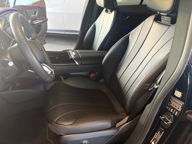 Mercedes EQE300 AMG Line 4d