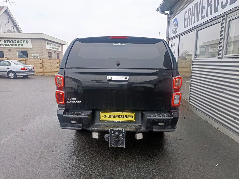 Isuzu D-Max 1,9 TD 163 Crew Cab Black Edition 4d