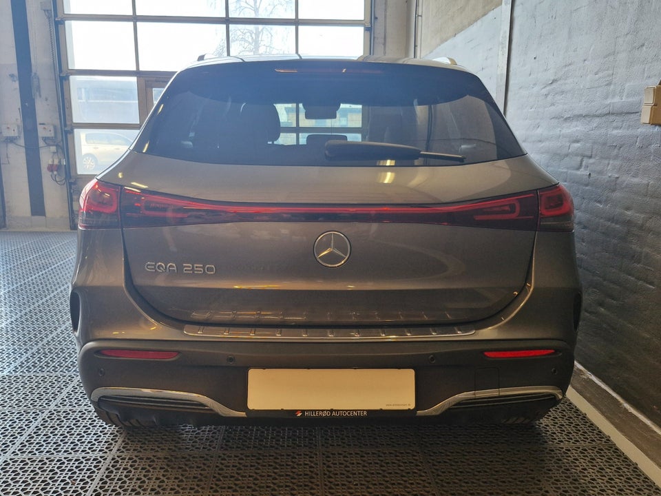 Mercedes EQA250 AMG Line 5d