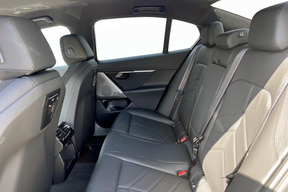 BMW i5 eDrive40 M-Sport Pro 4d