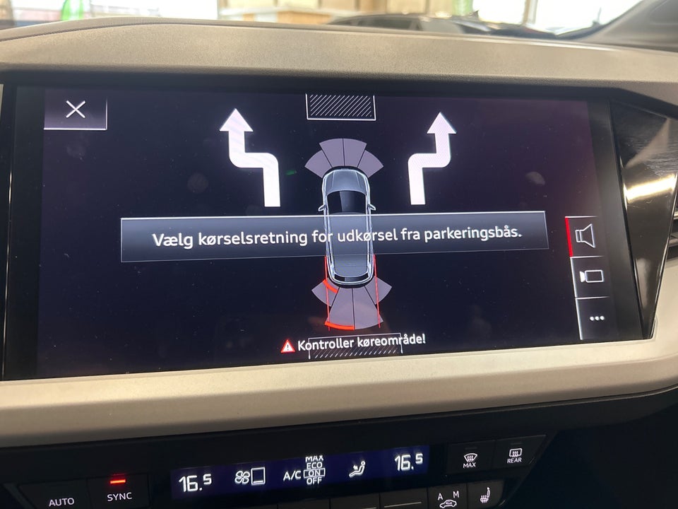 Audi Q4 e-tron 40 Advanced 5d