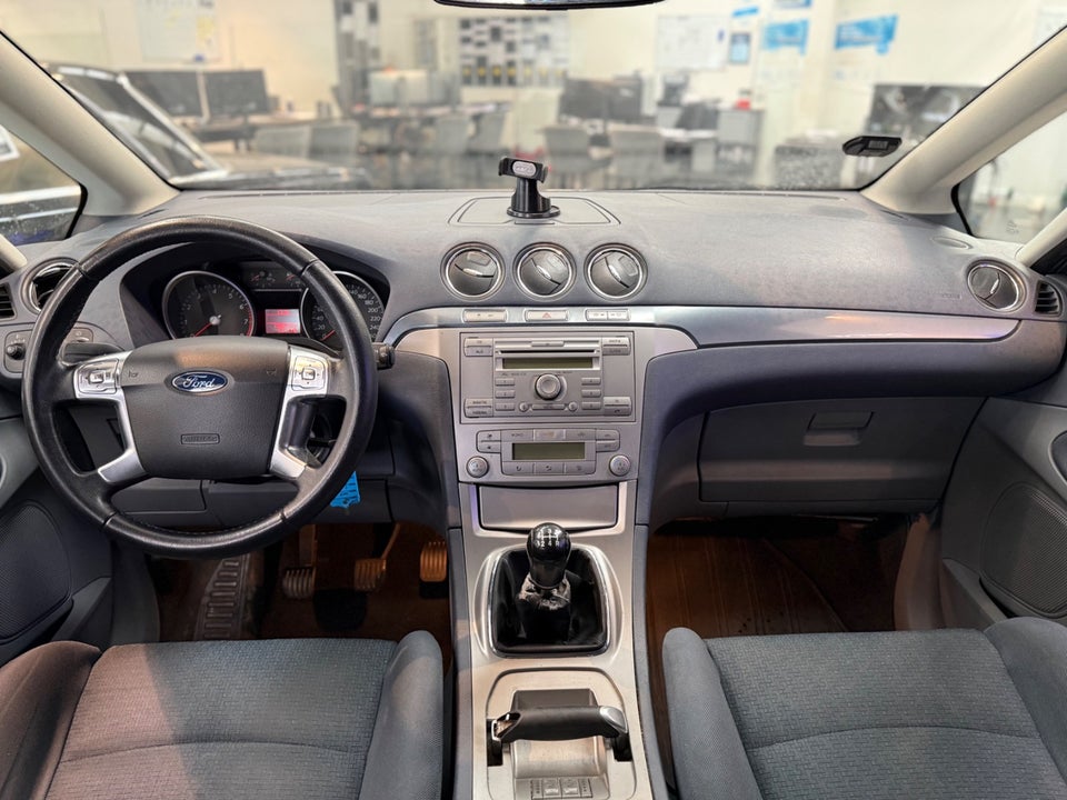Ford S-MAX 2,0 Titanium 5d
