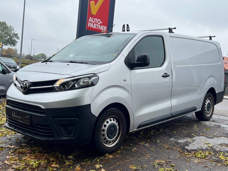 Toyota ProAce 2,0 D 120 Long Comfort 5d