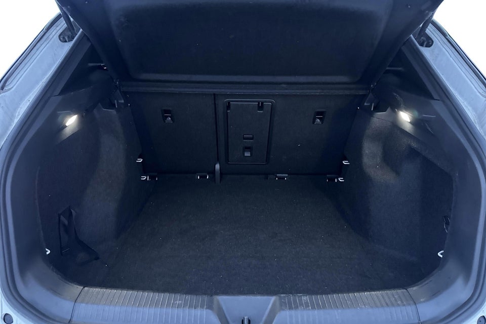 VW ID.4 77 Business Performance 5d